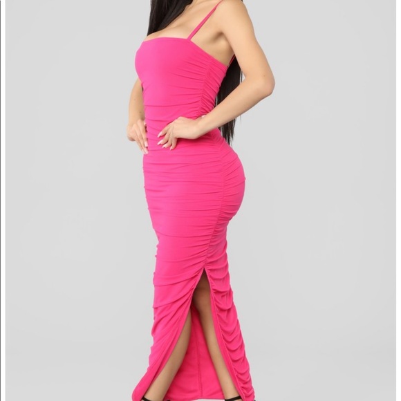 NWT Fashion Nova ruched dress - Picture 2 of 8